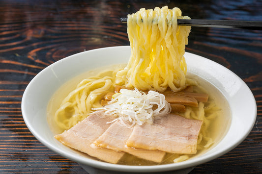【冷凍】うえんで　塩らぁ麺（1セット3食・具材つき）／スープ・麺・チャーシュー・メンマ